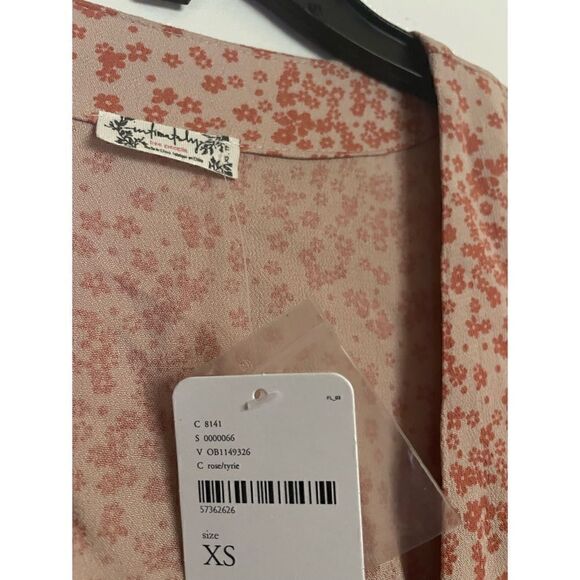 Free People Ditsy Floral Bodysuit Size XS NWT - Picture 4 of 7